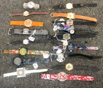 WATCHES INCLUDING MARILYN MONROE WATCH, BATMAN WATCH, SNOW WHITE WATCH, SPIDER-MAN WATCH, DINOSAUR WATCH, RED FOOT WATCH AND MORE
