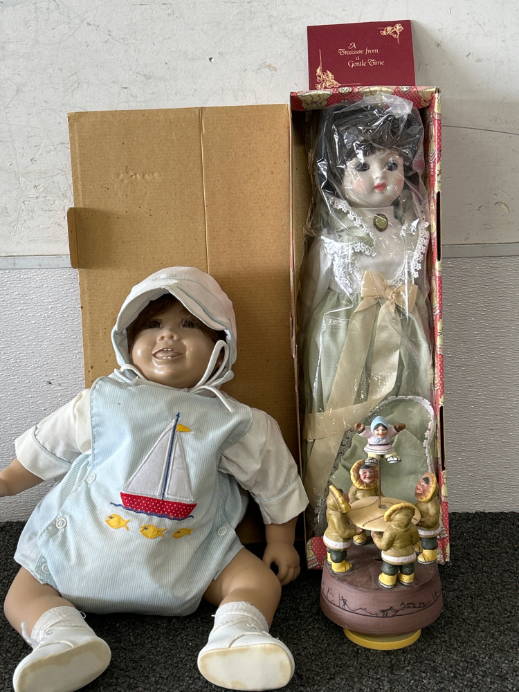 VINTAGE COLLECTIBLE PORCELAIN DOLL IN ORIGINAL PACKAGING, VINTAGE BABY