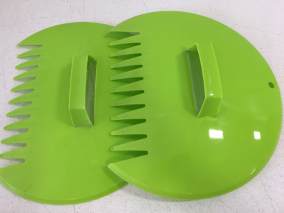 Gardease ReLeaf Leaf Scoops Ergonomic Large Hand Held Rakes
