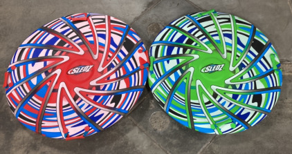 (2) 45&rsquo;&rsquo; Sledz Mega Disc 2 Person Sled