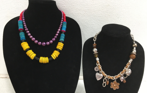 (3) Beautiful Ladies Necklaces