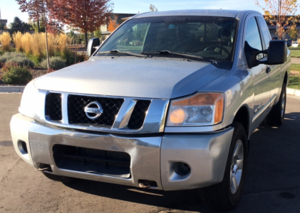 2011 NISSAN TITAN - 4X4 - 109K MILES