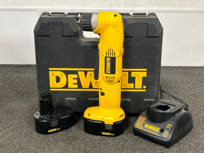 DEWALT CORDLESS RIGHT ANGLE DRILL/ DRIVER WITH TWO BATTERIES AND CHARGER. WORKS GREAT.