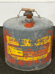 VINTAGE GALVANIZED GASOLINE CAN