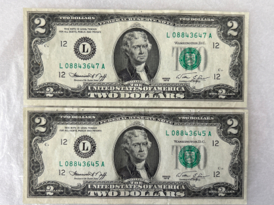 (2) 1976- $2 BANK NOTES