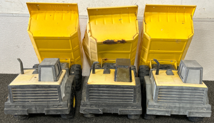 VINTAGE TONKA TRUCKS (3)