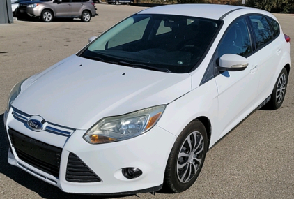2012 FORD FOCUS - 83K MILES!
