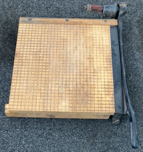 INGENTO WOOD PAPER CUTTER