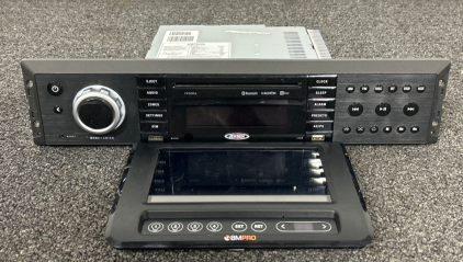 JENSEN RV DVD PLAYER AND RV BM PRO CONTROLLER TABLET - UNABLE TO TEST