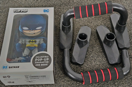 NEW FLIP POP BATMAN CHARACTER & BOOK, NEW PUSH UP BARS