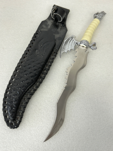 7&rdquo; BLADE DRAGON KNIFE WITH SHEATH