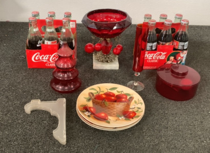 (2) VINTAGE 6 PACKS OF COCA-COLA IN GLASS BOTTLES, (3) DECORATIVE CERAMIC PLATES, AND MORE