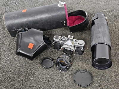 OLYMPUS OM-2N 35MM CAMERA W/ ACCESSORIES