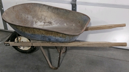 FUNCTIONAL WHEELBARROW