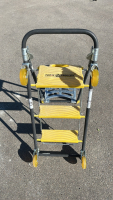 TOTAL TROLLEY / LADDER