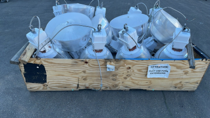(14) LIGHT FIXTURES