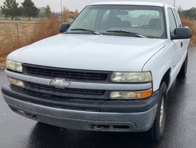 1999 CHEVROLET SILVERADO - 4X4!