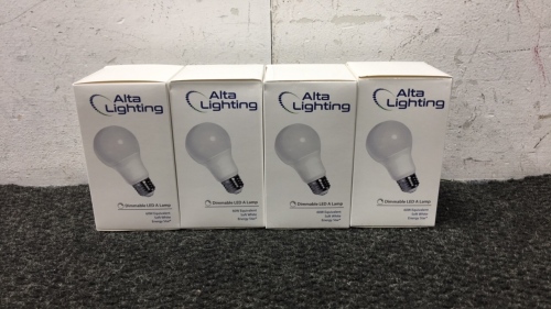 (4) Energy Saving Light Bulbs and Night Light