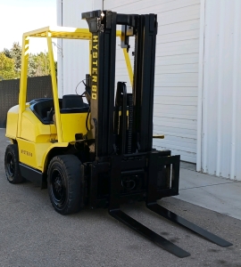 2012 HYSTER 80 FORKLIFT - DIESEL!