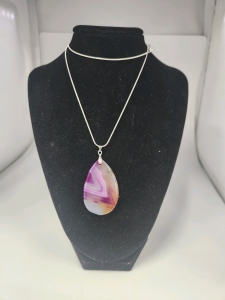 Beautiful Striped Agate Gemstone .925 Necklace