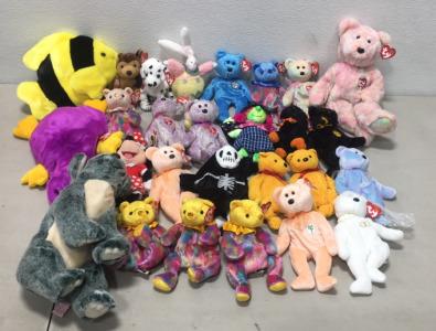 (27) Vintage Ty Beanie Babies Including Large Animals