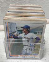 (500) 1990 Fleer Baseball Cards Set, (100) 1980s And 90s Baseball Cards - 4