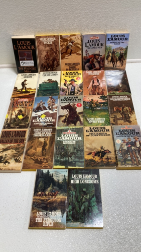 (22) Paperback Louis L’Amour Books