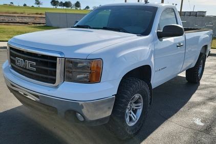 2009 GMC SIERRA 1500 - 4X4!