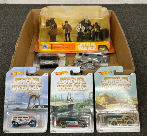 BOX OF COLLECTIBLE HOTWHEEL CARS AND ACTION FIGURES STAR WARS EDITION