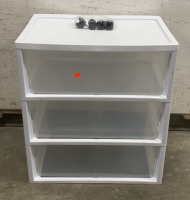 (1) WIDE THREE DRAWER STORAGE CART (WHEELS DETACHED) - 5