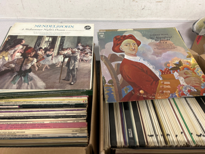 2 BOXES OF LP RECORDS OF CLASSICAL AND ORCHESTRA MUSIC