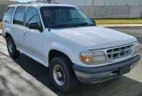 1997 FORD EXPLORER XLT - LEATHER SEATS - RUNS WELL! - 3