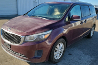 2016 KIA SEDONA - BACK UP CAMERA - HEATED SEATS!