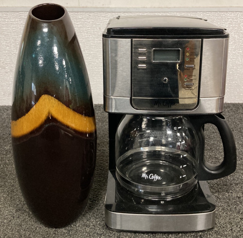 MR. COFFEE 12 CUP PROGRAMMABLE COFFEE MAKER WITH VASE