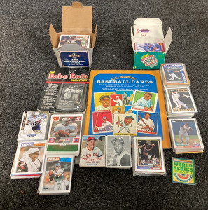 VINTAGE AND NEWER SPORTS CARDS. BASEBALL, FOOTBALL AND BASKETBALL CARDS