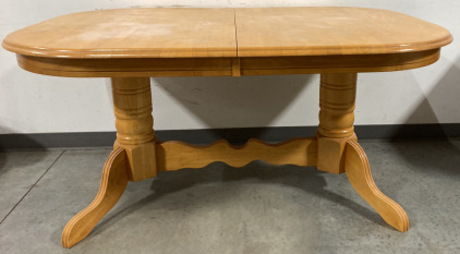 LIGHT WOOD FOUR FOOTED DINNING TABLE (59"X41")