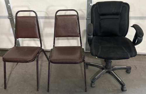 ROLLING DESK CHAIR AND 2 METAL FRAMED PADDED CHAIRS