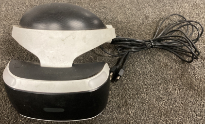 PS4 VR HEAD SET - NO CONTROLLERS - NOT TESTED