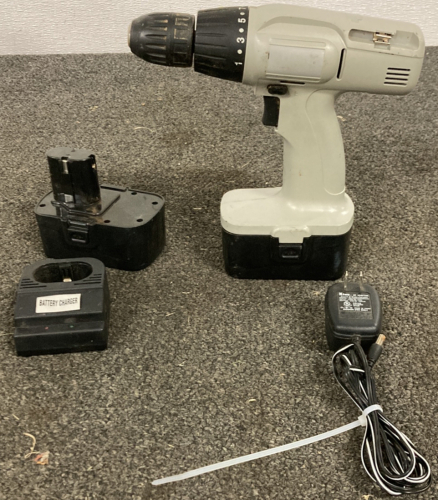 ELECTRIC DRILL WITH CHARGER AND BATTERIES - WORKS