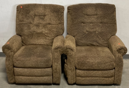 SET OF TWO RECLINING CHAIRS