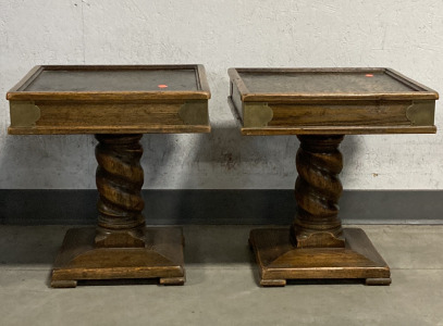 (1) SET OF 2 WOOD END TABLES (17”X 18.5”)