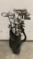 GOLF CLUBS WITH BAG AND MORE - 6