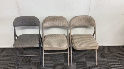 (3) Metal Frame Foldout Chairs