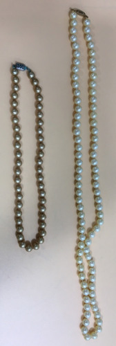 (2) Pearl Like Necklace&rsquo;s 16&rdquo; & 26&rdquo;