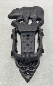 (1) Cast Iron Bear Door Knocker