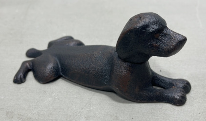 (1) Cast Iron Labrador Door Stop