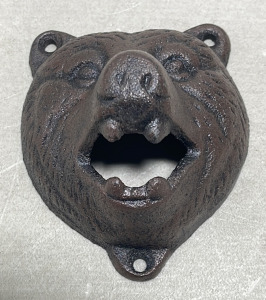 (1) Cast Iron Bear Bottle Opener