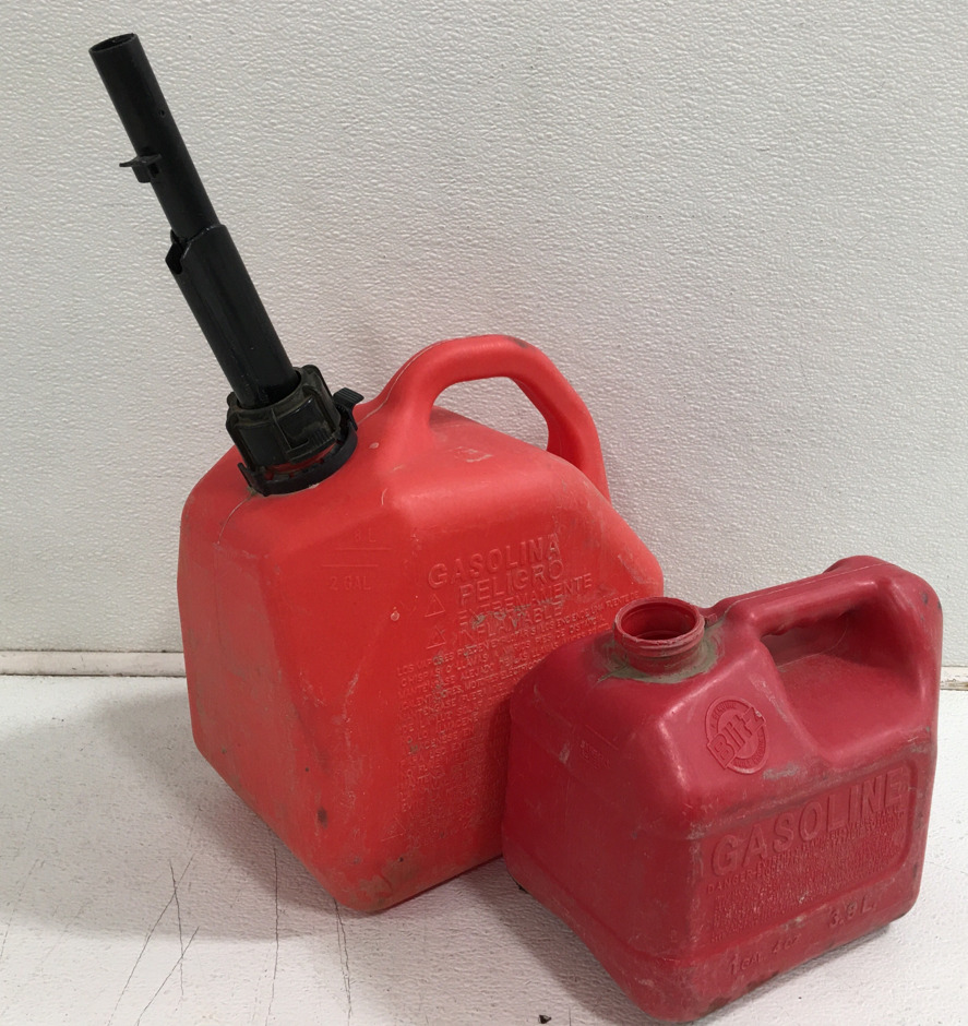 (1) 5 Gal Gasoline Can With Nozzle (1) 1 Gal Gasoline Can Without Nozzles