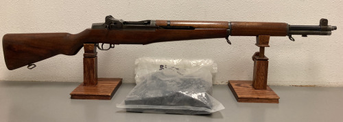 SPRINGFIELD US M1 GARAND 30 CAL RIFLE WITH BAG OF MAGAZINES&mdash; 5353599