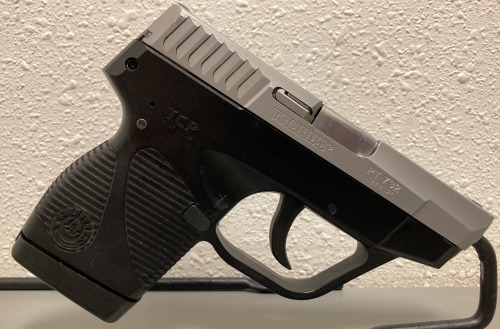 TAURUS PT 732 .32 ACP PISTOL WITH MAGAZINE&mdash; 58629B